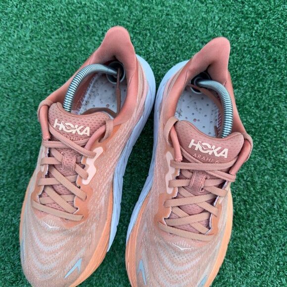 HOKA ONE ONE ARAHI 6 - Women’s Running Shoes - SIZE 6.5B - Picture 5 of 10